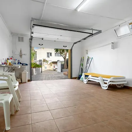 Amador Villa