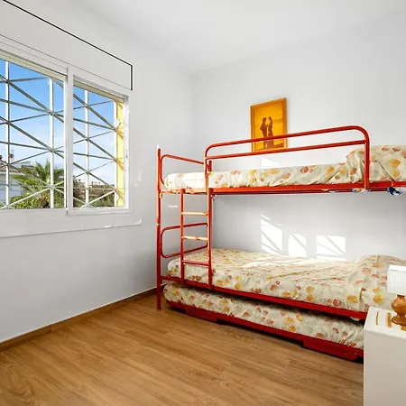 Amador Villa L'Ampolla