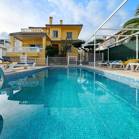 Villa Amador *