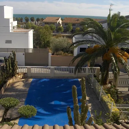 Amador Villa